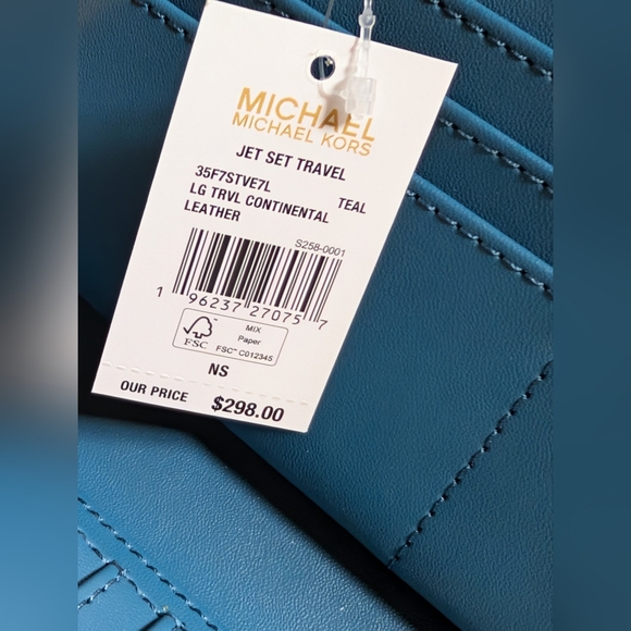 Michael Kors Jet Set Travel Large Continental Leather Wallet Teal (New) - Picture 9 of 12
